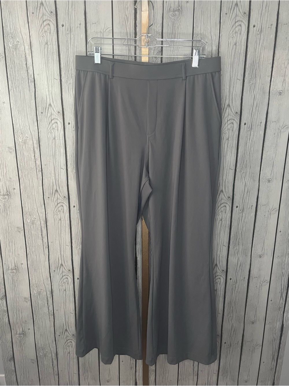 Halara Flex DayStretch Wide Leg Work Pants Gray Pleated Trousers XL NWT